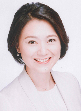 プラネットMCスクールの司会者：野村 桂