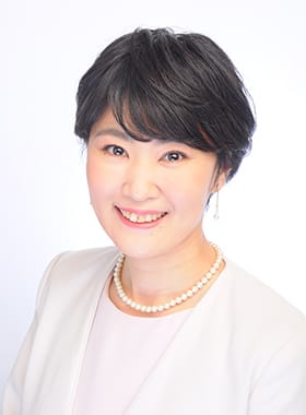 プラネットMCスクールの司会者：篠原 美香