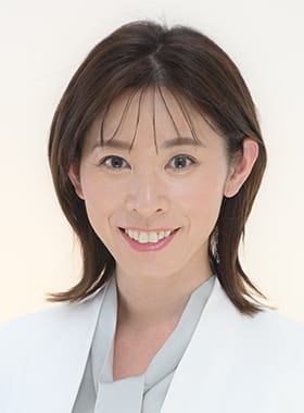 プラネットMCスクールの司会者：金子　恵理子